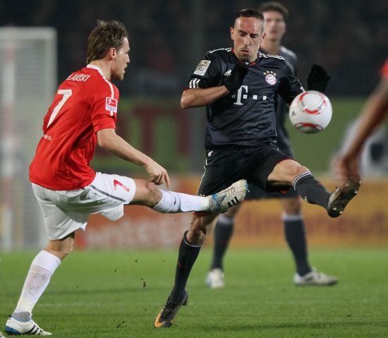 字无疑是三 字无疑是三