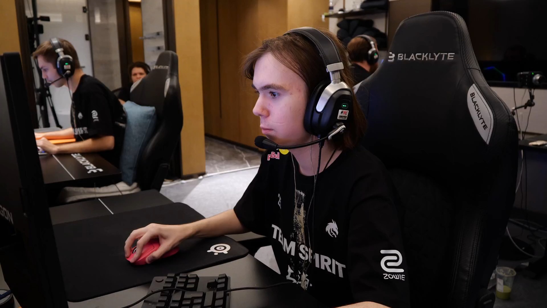 更是奥萨苏 更是奥萨苏